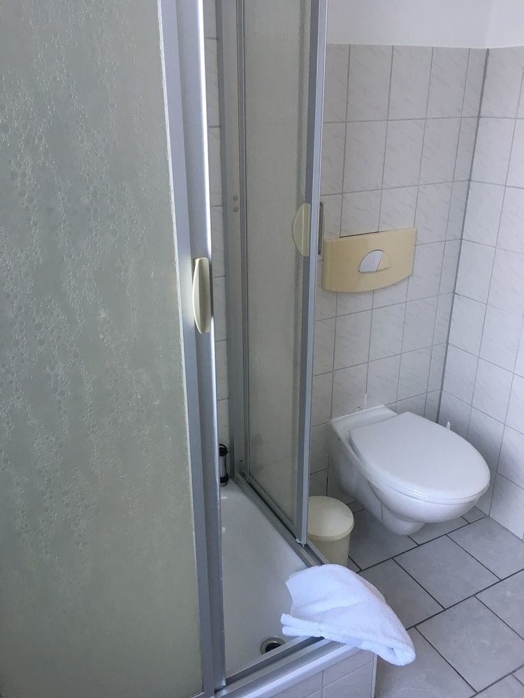 Hotel Hopfengrund à Arnstadt Extérieur photo