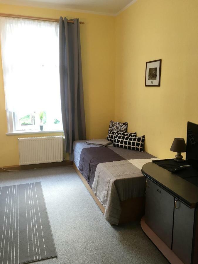 Hotel Hopfengrund à Arnstadt Extérieur photo